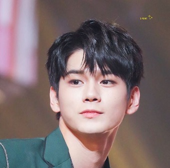 Seongwoo