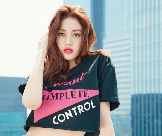 Jeon Somi