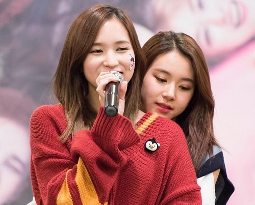 Mina & Chaeyoung