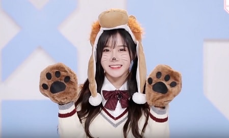 Duan Yixuan (段艺璇)
