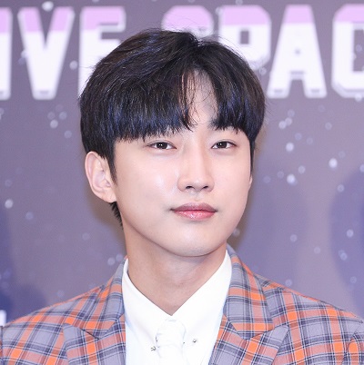 Jinyoung
