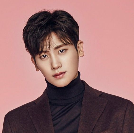 Park Hyung Sik