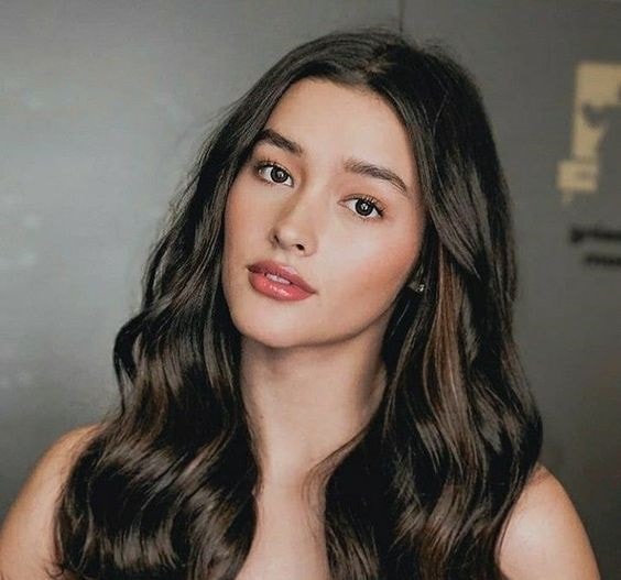 Liza Soberano