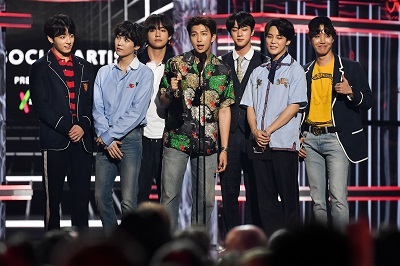 They never forget to thank their fans