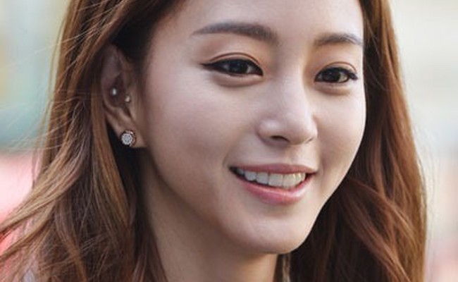 Han Ye Seul