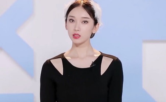 Liu Lingzi (刘令姿)