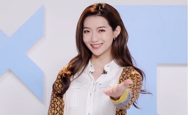 A Yi Sha (阿依莎)