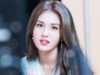 Jeon Somi