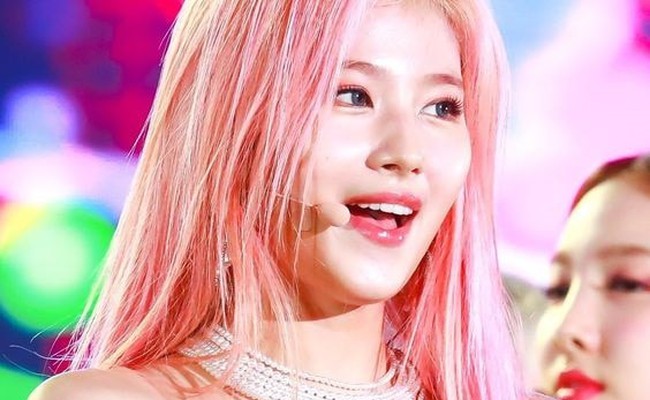 Minatozaki Sana