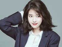 IU