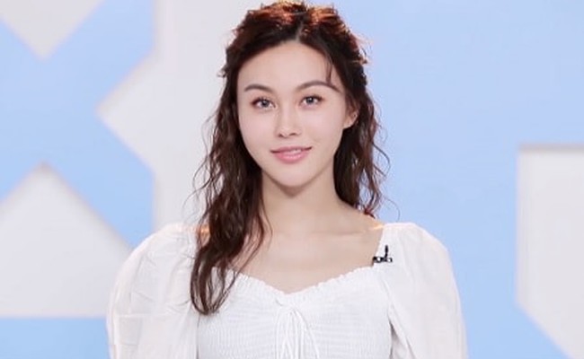 Zou Siyang (邹思扬)