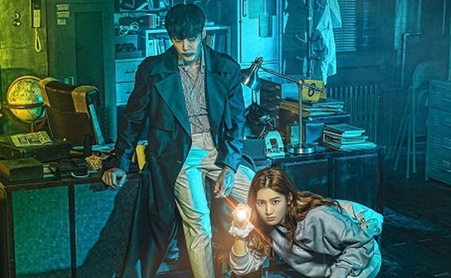 Zombie Detective