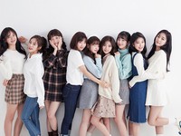 Fromis_9