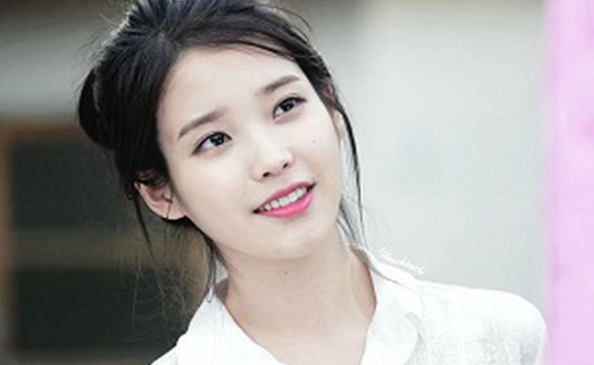 IU