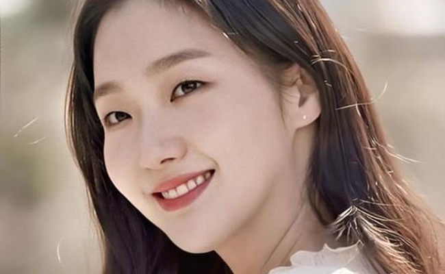 Kim Go Eun