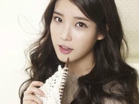 IU