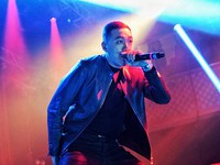 BewhY