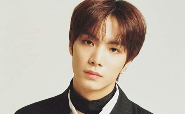 JR
