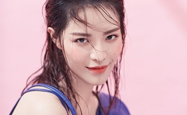 Elane Zhong