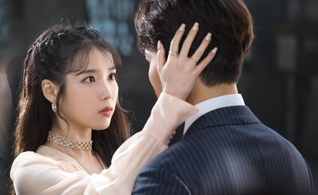 Jinwoo & IU