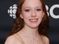 Amybeth McNulty