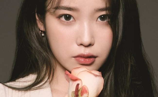 IU