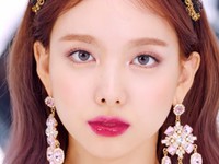 Nayeon