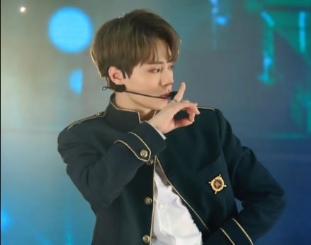 Hwanwoong