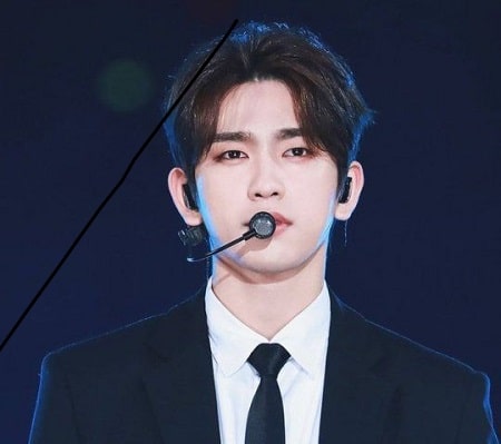 Jinyoung