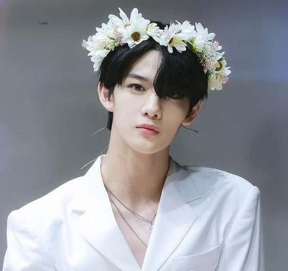 Jinyoung