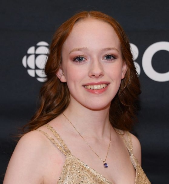 Amybeth McNulty