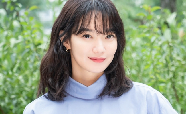 Shin Min Ah