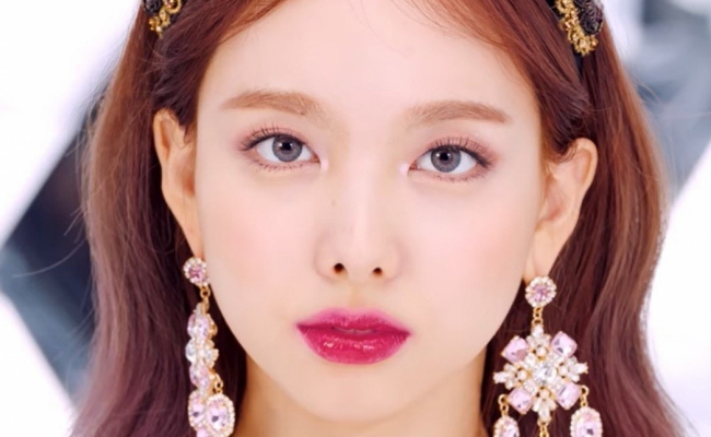 Nayeon